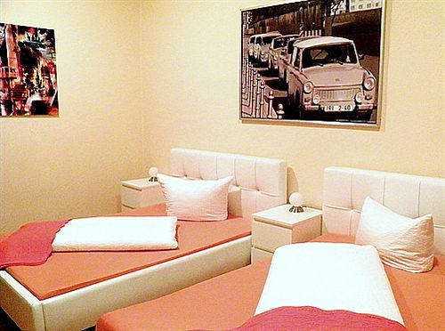 Gasthof City Gasthaus Pension Berlin 2*
